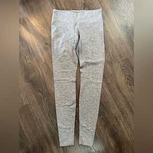 Lululemon size 6